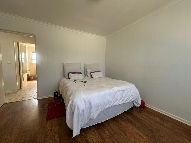 2 Bedroom Property for Sale in Sir Lowrys Pass Village Western Cape